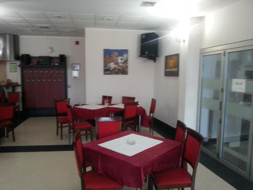 Hotel Car Semendire Dış mekan fotoğraf